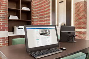 thumbnail: Business center