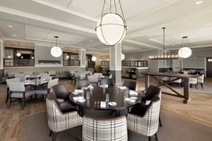 thumbnail: Restaurant