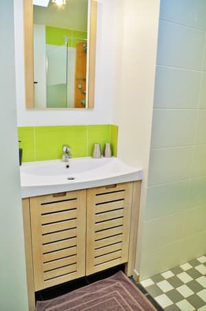 thumbnail: Bathroom