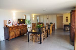 thumbnail: Dining room