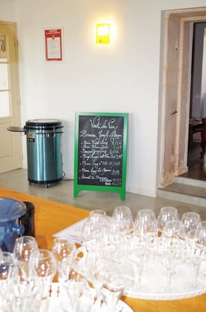 thumbnail: Tasting room