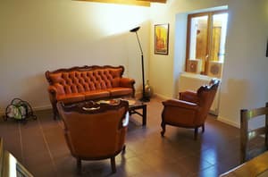 thumbnail: Interior detail