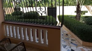 thumbnail: Property grounds