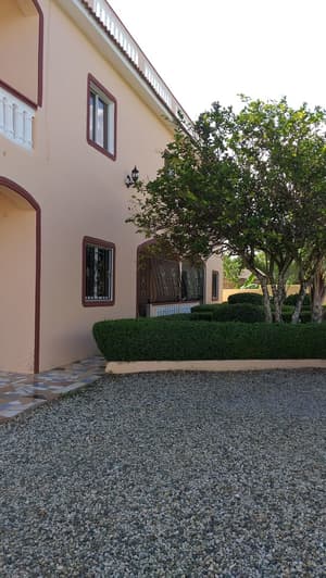 thumbnail: Exterior