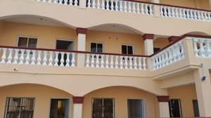 thumbnail: Exterior