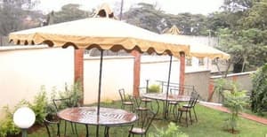 thumbnail: Outdoor dining