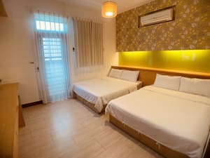 thumbnail: Room