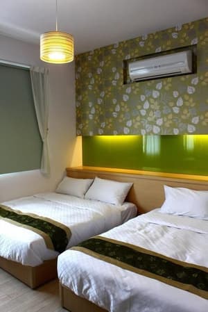 thumbnail: Room