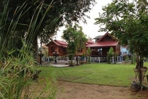 thumbnail: Exterior