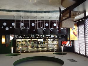thumbnail: Bar (on property)