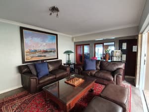 thumbnail: Lounge