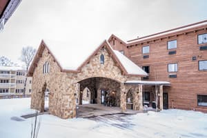 thumbnail: Front of property