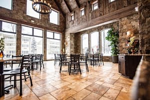 thumbnail: Breakfast area