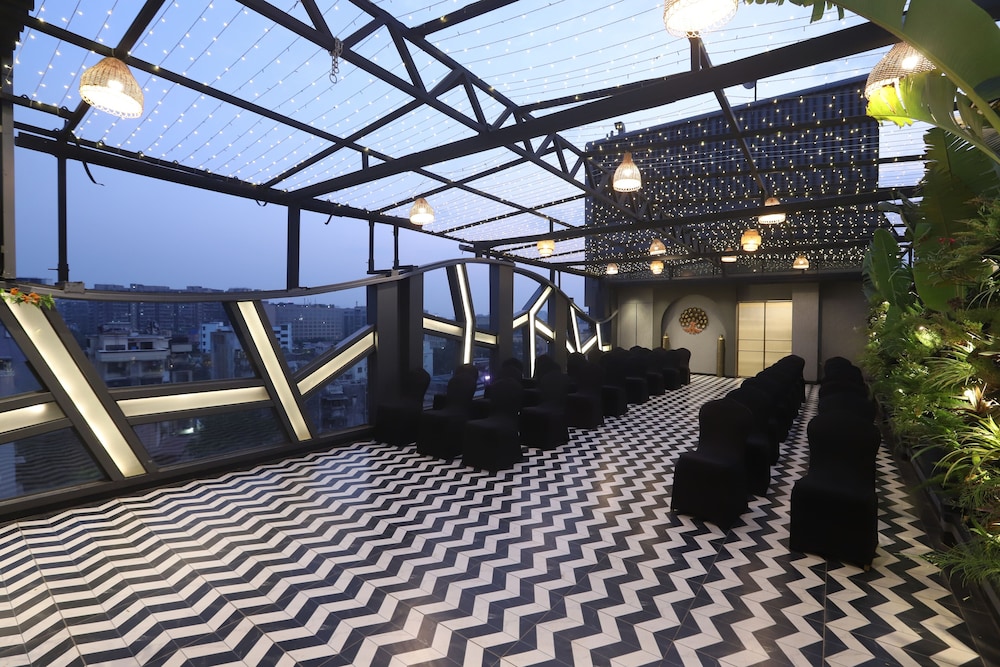 Rooftop terrace