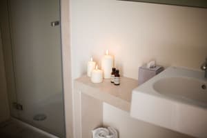 thumbnail: Bathroom sink