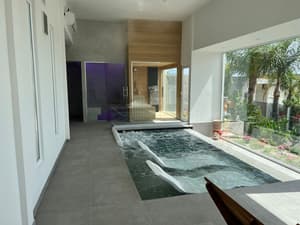 thumbnail: Spa