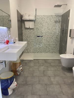 thumbnail: Bathroom
