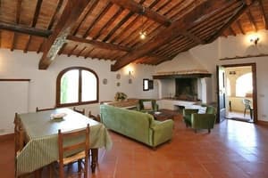 thumbnail: In-room dining