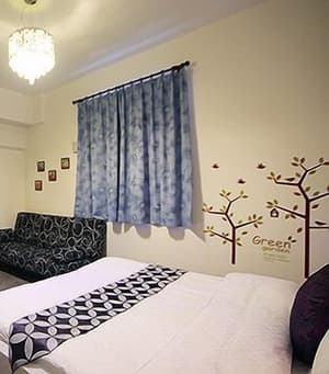 thumbnail: Room