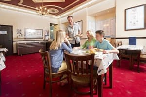 thumbnail: Dining