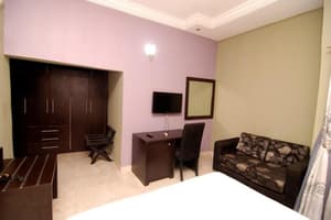 thumbnail: 7033587692bb06f6c33fb5ff17d9d9ba.jpg