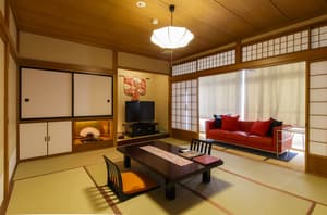 thumbnail: In-room dining