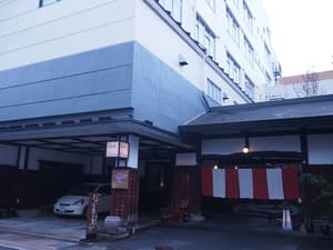 thumbnail: Exterior