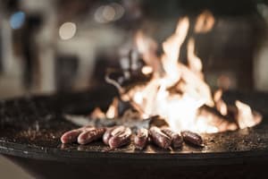 thumbnail: Dining