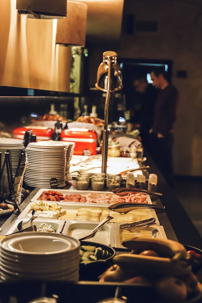 Breakfast buffet