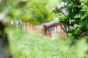 thumbnail: Exterior