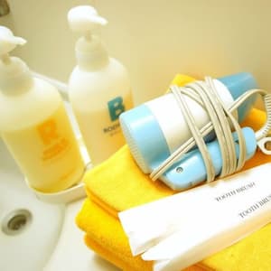 thumbnail: Bathroom amenities