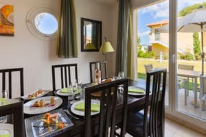thumbnail: In-room dining