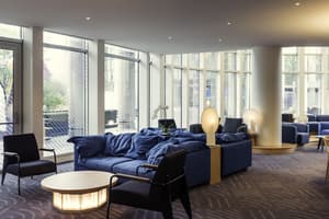thumbnail: Lobby lounge