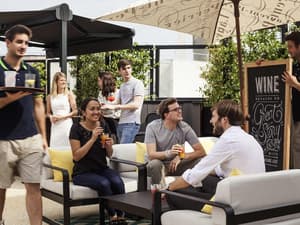 thumbnail: Restaurant