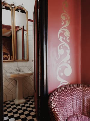 thumbnail: Bathroom