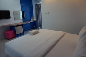 thumbnail: Room