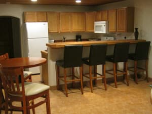 thumbnail: In-room dining