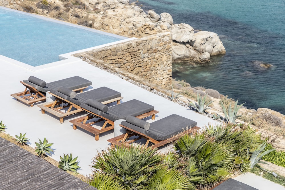 Beach/ocean view