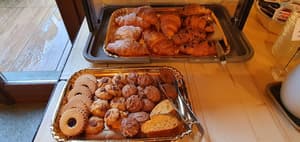 thumbnail: Breakfast buffet