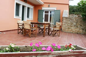 thumbnail: Terrace/patio