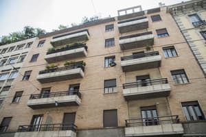 thumbnail: Front of property