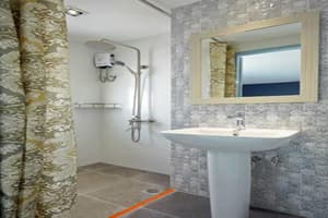 thumbnail: Bathroom