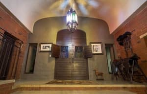 thumbnail: Interior