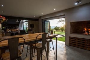 thumbnail: In-room dining