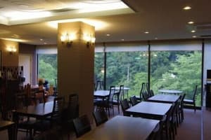 thumbnail: Dining