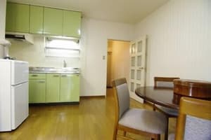 thumbnail: In-room dining