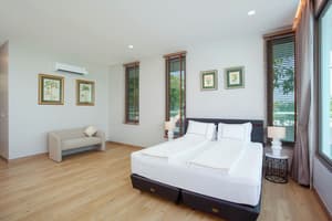 thumbnail: Dining room