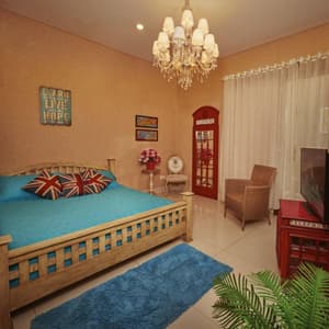 thumbnail: Room