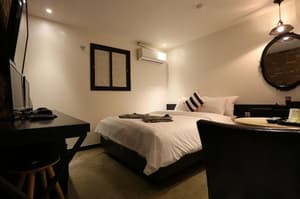 thumbnail: Room