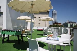 thumbnail: Outdoor dining